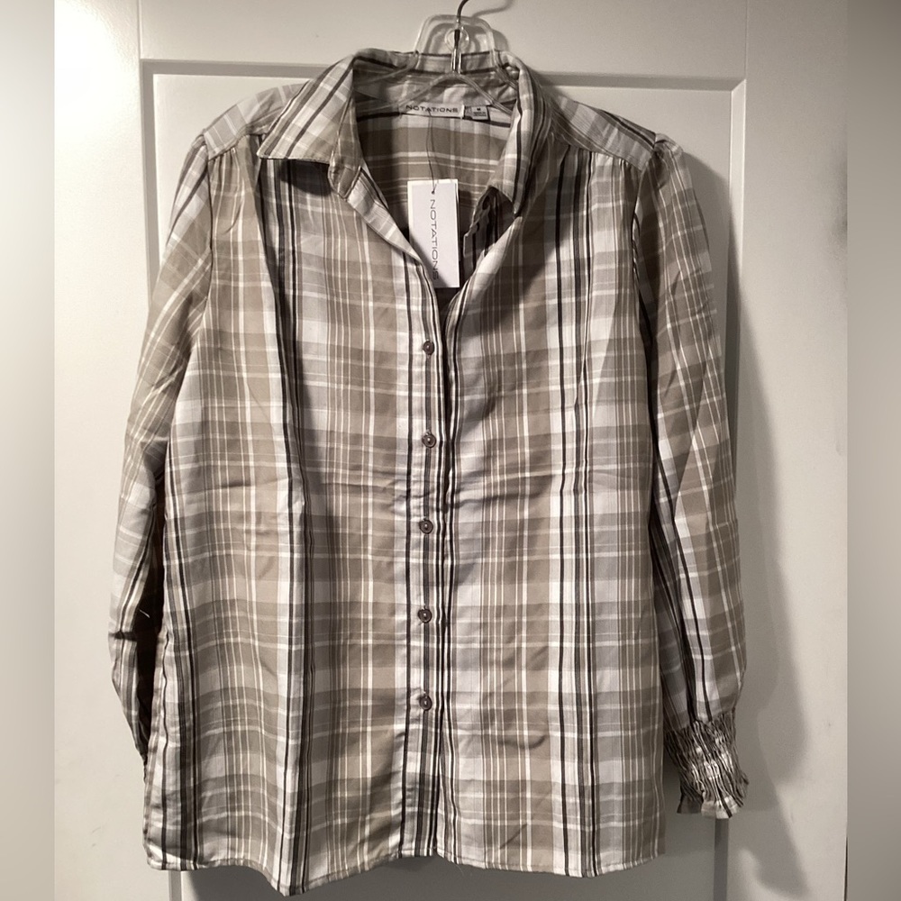 NWT Notations Size M Top‎